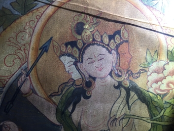 Een lot van drie thangkas, Tibet of Nepal, 19/20e eeuw