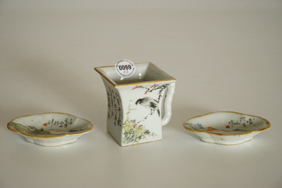 A Chinese qianjiang cai wine cup and two small oval trays, 19/20th C.