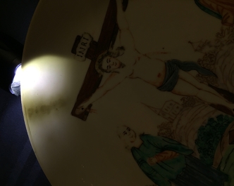A Dutch-decorated Chinese export porcelain plate with a calvary, Qianlong