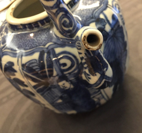 Un pot &agrave; vin et couvercle en porcelaine de Chine bleu et blanc de type Kraak, Ming, Wanli