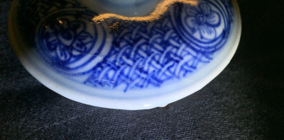 A Chinese blue and white kraak porcelain wine pot and cover, Ming, Wanli