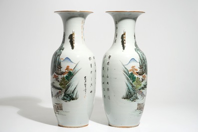A pair of tall Chinese qianjiang cai landscape vases, 19/20th C.