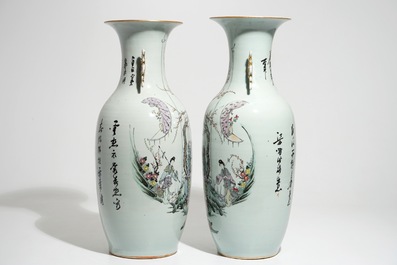 A pair of tall Chinese famille rose vases with ladies in a garden, 19/20th C.