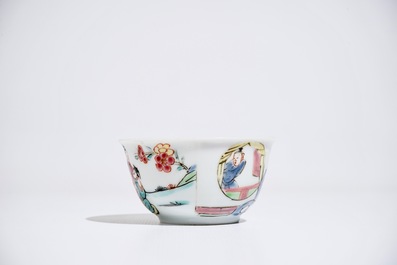 Une tasse et soucoupe en porcelaine de Chine famille rose, Yongzheng