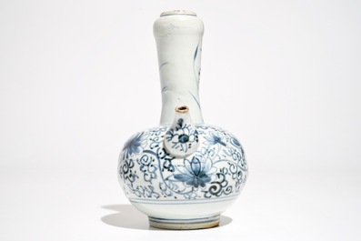A Japanese Arita blue and white kendi, Edo, 17th C.