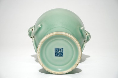 A Chinese monochrome celadon-glazed vase, Qianlong mark, 19/20th C.