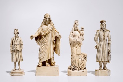 Vier ivoren sculpuren, een miniatuur reisaltaar en een thermometer, Dieppe en andere ateliers, 19e eeuw