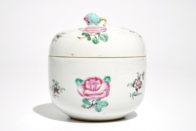 A Chinese famille rose box and cover with floral design, Qianlong
