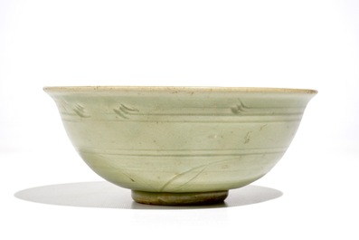 A Chinese Longquan celadon bowl with incised design, Ming