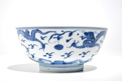 A Chinese blue and white dragon bowl, Kangxi