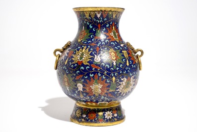 A Chinese cloisonn&eacute; lotus scroll hu vase, Jingtai mark, 19/20th C.