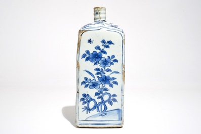 A Chinese blue and white square gin bottle, Wanli