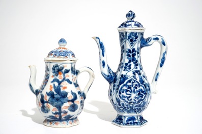 A Chinese blue and white covered jug and an Imari style covered jug, Kangxi