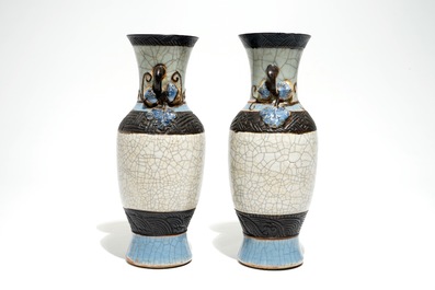 A pair of Chinese Nanking crackle-glazed vases, 19th C.