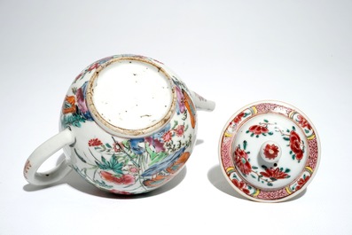 Une assiette et une th&eacute;i&egrave;re en porcelaine de Chine famille rose &agrave; d&eacute;cor d'oies, Yongzheng/Qianlong