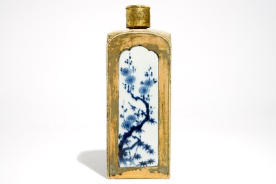 A square Japanese Arita blue and white bottle with biscuit frame, Edo, 17/18th C.