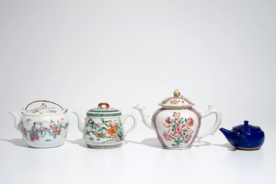 Vier diverse Chinese famille rose, verte en monochrome theepotten, 18e en 20e eeuw