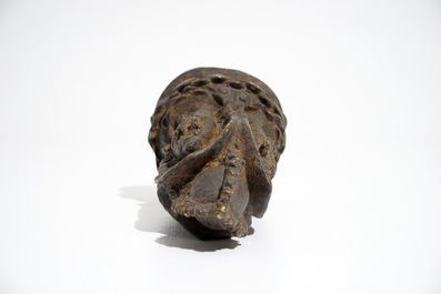 Un groupe d'une triple divinit&eacute; en bronze, Chine ou Tibet, Dynastie Ming