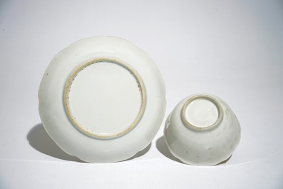 Trois tasses et soucoupes en porcelaine blanc de Chine &agrave; d&eacute;cor anhua, Yongzheng/Qianlong