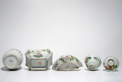 Un lot d'objets en porcelaine de Chine qianjiang cai, 19/20&egrave;me