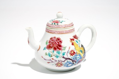 A Chinese famille rose rooster teapot and cover, Yongzheng