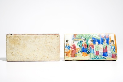 A rectangular Chinese Canton famille rose box and cover, 19th C.