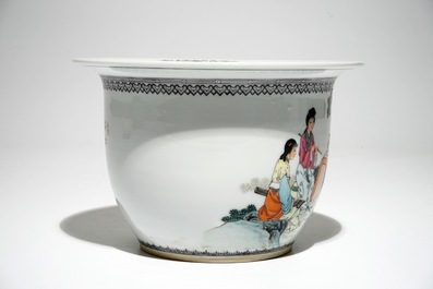 A Chinese famille rose floral dish and a famille rose jardiniere on stand, 18th and 20th C.