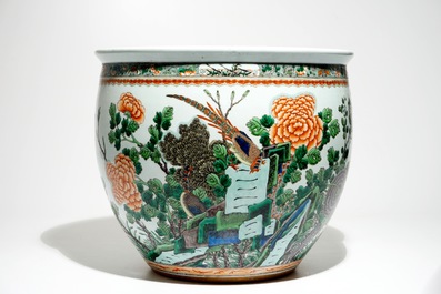 A Chinese famille verte fishbowl with birds among flowers, 19th C.