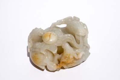 Un groupe sculpt&eacute; en jade blanc au sujet de trois b&eacute;liers, Chine, 19/20&egrave;me