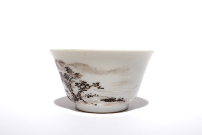 A Chinese grisaille cup, Yongzheng mark, 19/20th C.