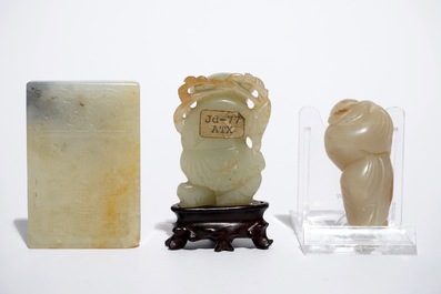 Trois pi&egrave;ces en jade sculpt&eacute;, Chine, 19/20&egrave;me