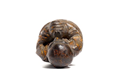 Un mod&egrave;le d'un moine en bronze dor&eacute; et laque, Chine, Dynastie Ming