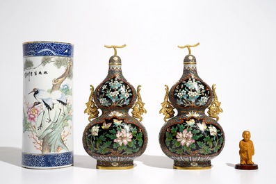 A Chinese qianjiang cai hat stand, a pair of cloisonn&eacute; vases and a carved wood figure, 20th C.