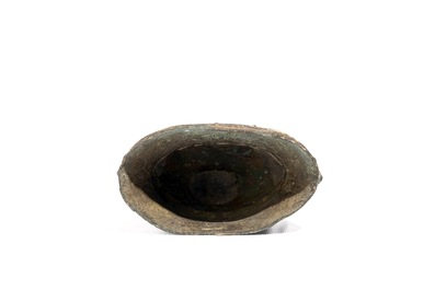 Un mod&egrave;le d'un Guanyin en bronze laqu&eacute;, Chine, Ming