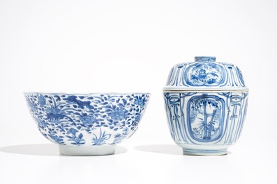 A Chinese blue and white kraak porcelain covered bowl, Wanli, and a floral bowl, Kangxi