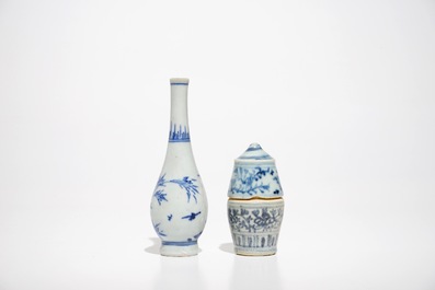 A Chinese blue and white cylindrical box and cover, a Hatcher cargo bottle vase and a saucer, Ming and Transitional period