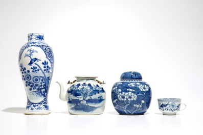 A varied selection of Chinese blue and white wares, 19th C.