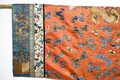 A Chinese embroidered silk robe with dragons, Qing