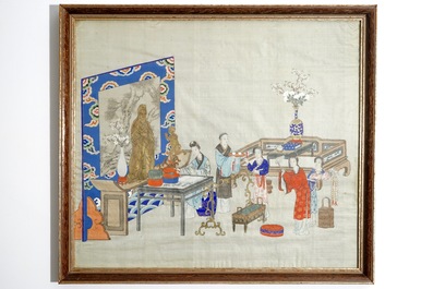Een Chinese schildering op textiel met offersc&egrave;ne bij altaar, 19e eeuw