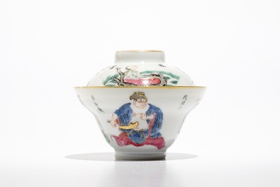 A Chinese famille rose Wu Shuang Pu covered bowl and saucer, 19th C.