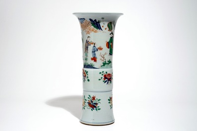 A Chinese wucai gu vase, 19/20th C.
