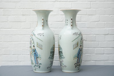 A pair of tall Chinese famille rose vases with figures and antiquities, 19/20th C.