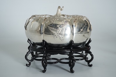 A fine large Chinese silver pumpkin-shaped condiments box and cover, Qing Yun, Tientsin, 18/19th C.