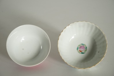 Three Chinese famille rose cups, two saucers and a seal paste box, 19/20th C.