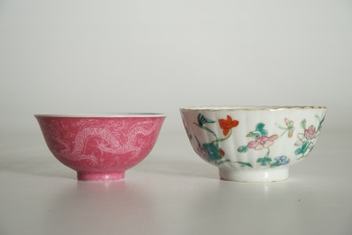 Three Chinese famille rose cups, two saucers and a seal paste box, 19/20th C.