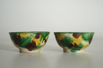 A pair of Chinese spinach and egg bowls, ex-coll. August the Strong, Kangxi