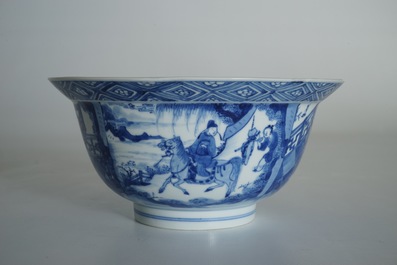 Een Chinese blauwwitte klapmutskom, Kangxi merk en periode