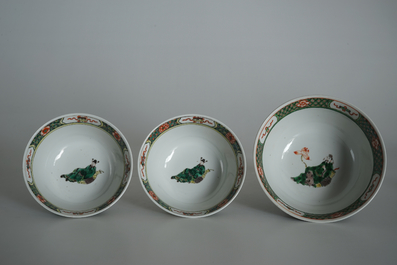Three Chinese famille verte bowls with figures, 19th C.