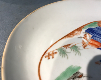 Een Chinees export porseleinen bordje met decor van &quot;Het afscheid van de zeeman&quot;, Qianlong