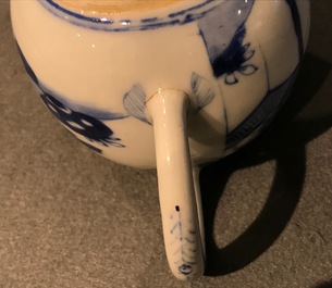 A Chinese blue and white teapot with a scene from &quot;The Romance of the Western Chamber&quot;, Yongzheng